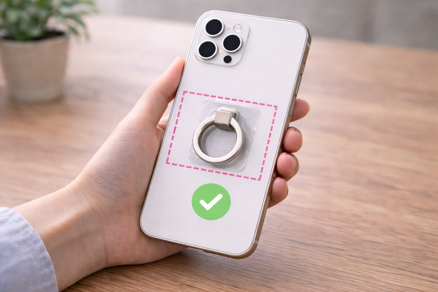 スマホリング付ける位置の正解は？右利き別の貼り方と綺麗な剥がし方