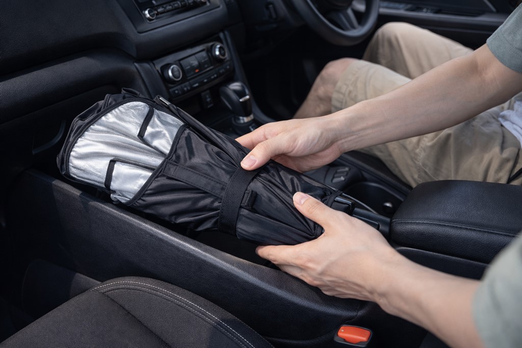 折りたたみ機能によるコンパクトな収納