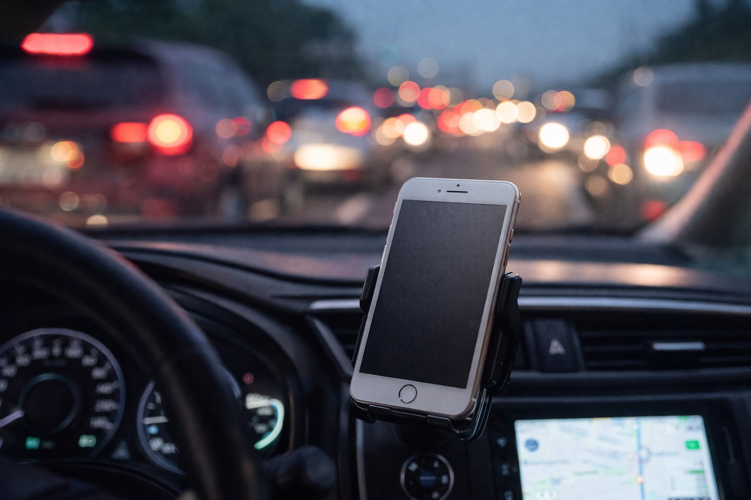 車の光を防ぐアンチグレア