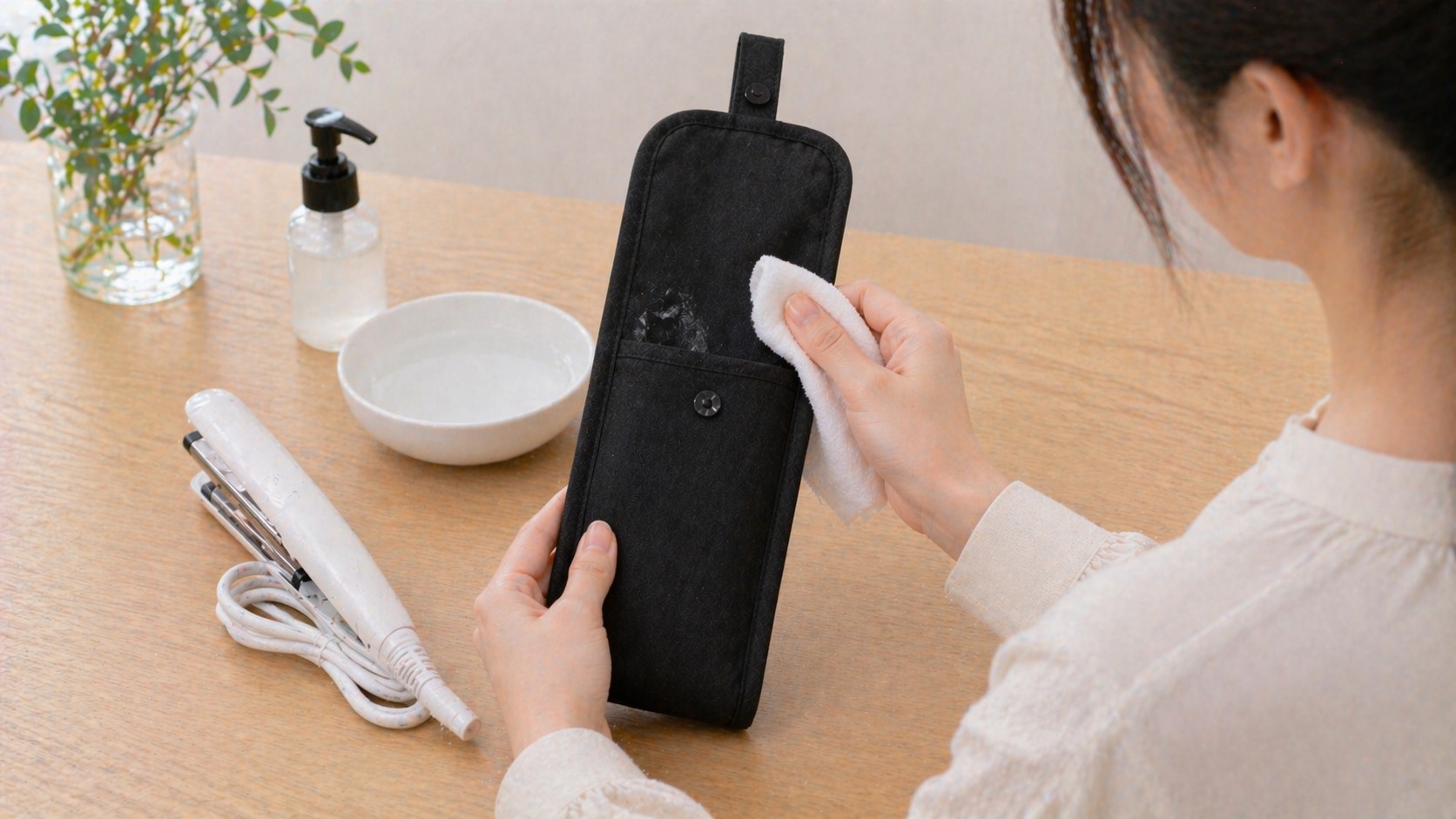 ワックスやオイルで汚れた際のお手入れ方法