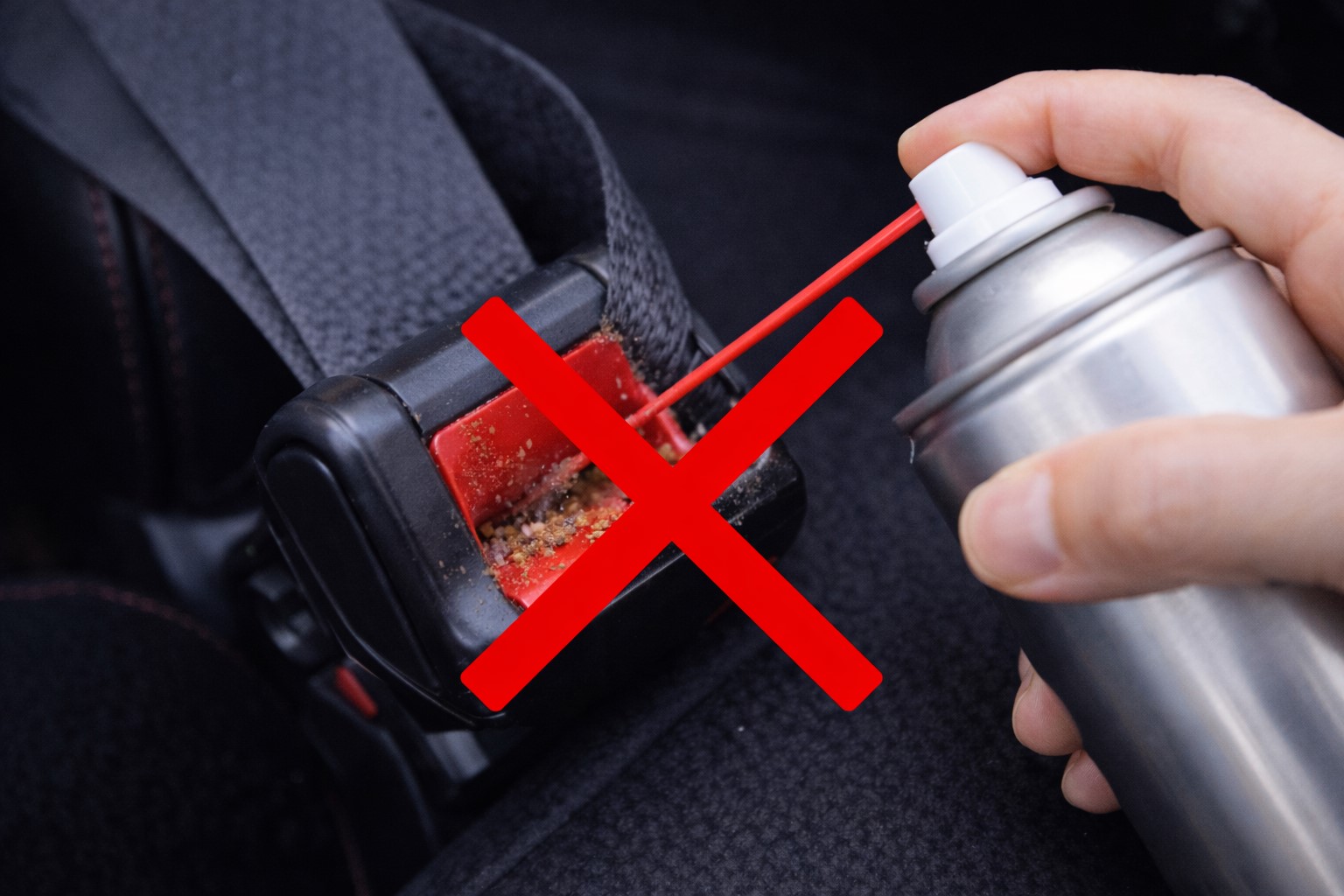 潤滑スプレーが悪化を招く理由