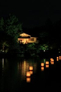 徳川園夜会　浮灯籠（ライトアップ）　名古屋市東区撮影スポットの写真や画像
