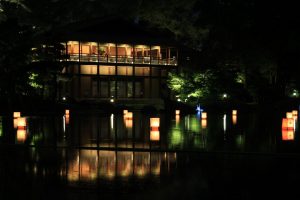 徳川園夜会　浮灯籠（夜景）　名古屋市東区撮影スポットの写真や画像