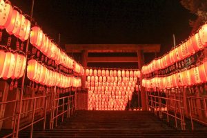 多度大社（8月）提灯祭り　ライトアップ　三重県桑名市の観光・撮影スポットの写真や画像