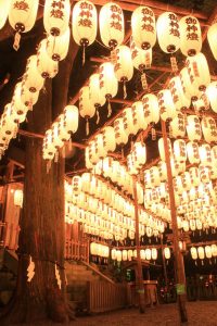 多度大社（8月）提灯祭り　ライトアップ　三重県桑名市の観光・撮影スポットの写真や画像