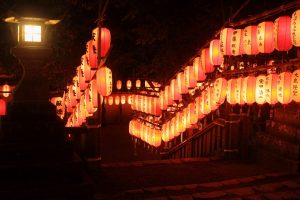 多度大社（8月）提灯祭り　ライトアップ　三重県桑名市の観光・撮影スポットの写真や画像