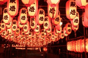 多度大社（8月）提灯祭り　ライトアップ　三重県桑名市の観光・撮影スポットの写真や画像