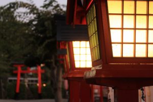 三光稲荷神社　ライトアップ　愛知県犬山市観光・風景撮影スポットの写真や画像
