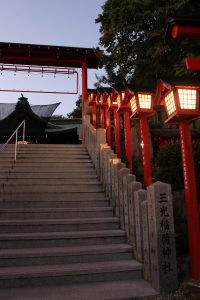 三光稲荷神社　ライトアップ　愛知県犬山市観光・風景撮影スポットの写真や画像
