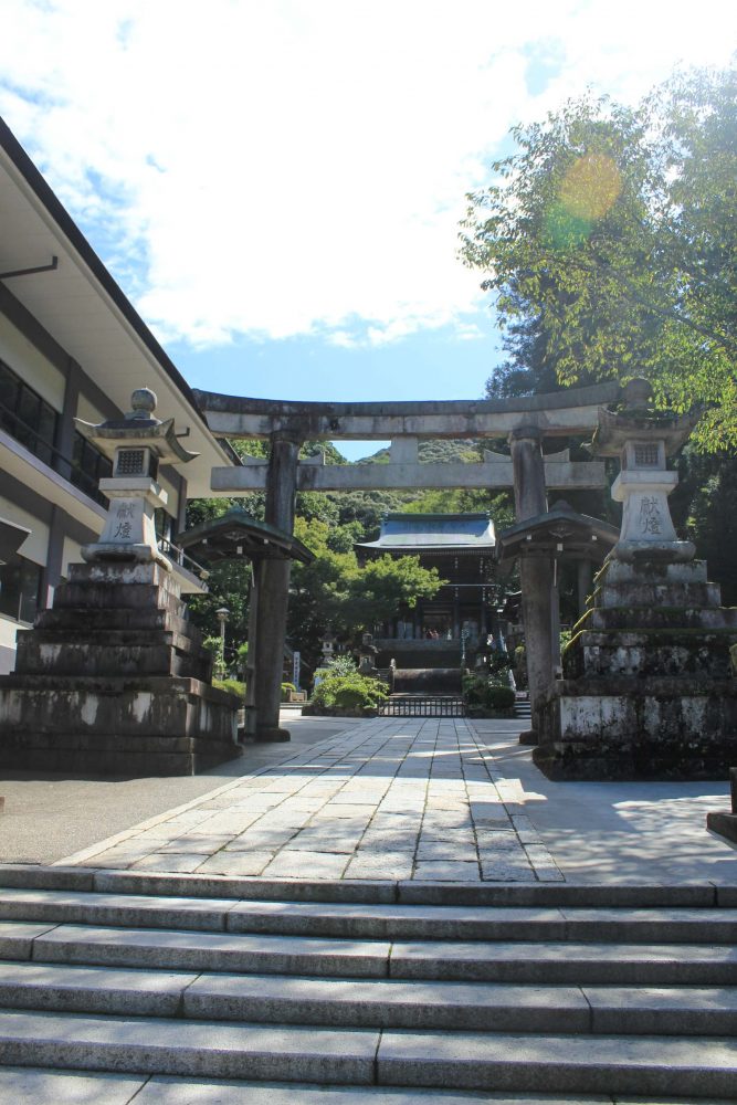 伊奈波神社　岐阜県岐阜市観光・撮影スポットの写真や画像