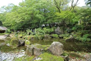 岐阜公園　信長の庭　紅葉（もみじ）　岐阜県岐阜市観光・風景撮影スポットの写真や画像