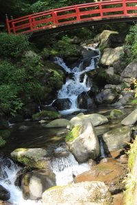 阿弥陀ケ滝（９月）　岐阜県郡上市の観光・撮影スポットの写真や画像