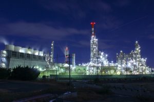 昭和四日市石油　夜景　四日市コンビナート　工場地帯　三重県四日市市の観光・撮影スポットの画像と写真