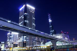 ささしまライブ駅周辺　グローバルゲート　歩行者デッキ　歩道橋　夜景　中村区の観光・撮影スポットの画像と写真