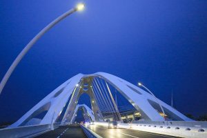 豊田大橋　夜景　ライトアップ　愛知県豊田市の観光・撮影スポットの写真や画像