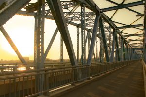 太田橋　夕日　夕焼けマジックアワー　木曽川　岐阜県美濃加茂市の観光・撮影スポットの画像や写真