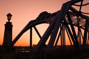 太田橋　夕日　夕焼けマジックアワー　木曽川　岐阜県美濃加茂市の観光・撮影スポッ太田橋　夕日　夕焼けマジックアワー　木曽川　岐阜県美濃加茂市の観光・撮影スポットの画像や写真