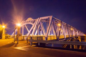 太田橋　ライトアップ　夜景　木曽川　岐阜県美濃加茂市の観光・撮影スポットの画像や写真