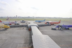 県営名古屋空港　FDA　フジドリームエアライン　愛知県西春日井郡豊山町の観光・撮影スポットの画像と写真