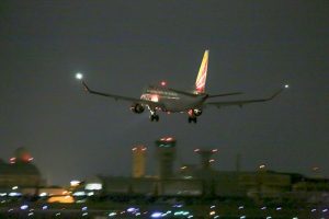 エアーフロントオアシス　夜景　県営名古屋空港　FDA　飛行機　愛知県豊山町の観光・撮影スポットの写真と画像