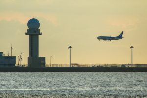 りんくう緑地南駐車場、飛行機、中部国際空港セントレア、夕日、愛知県常滑市の観光・撮影スポットの画像と写真