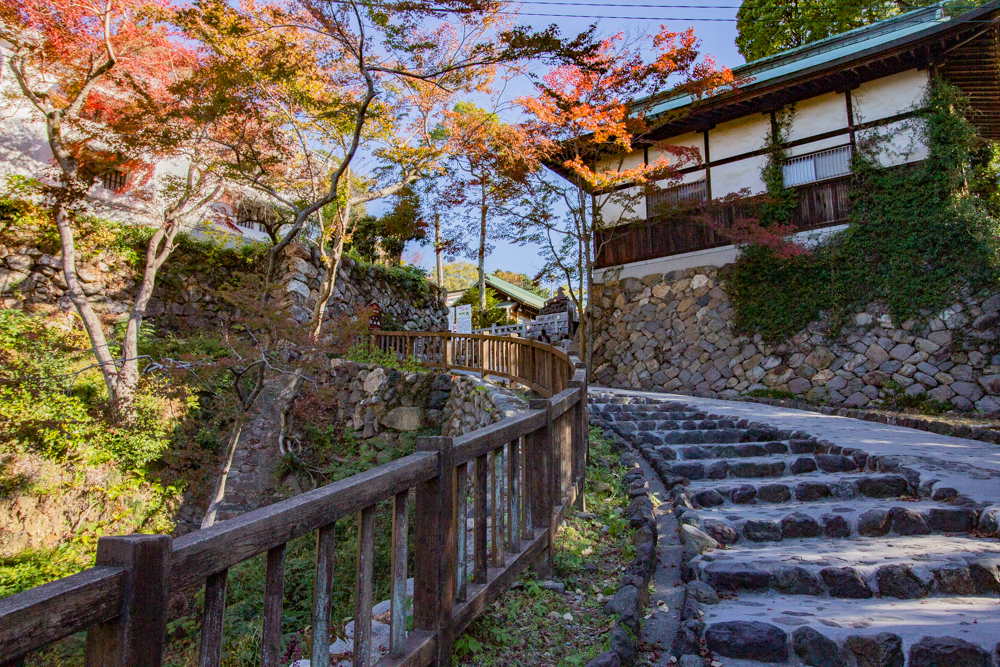 三光稲荷神社、愛知県犬山市の観光・撮影スポットの画像と写真