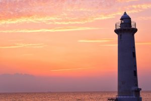 野間灯台、夕日、愛知県知多郡の観光・撮影スポットの画像と写真