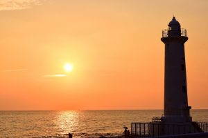 野間灯台、夕日、野間灯台、夕日、愛知県知多郡の観光・撮影スポットの画像と写真