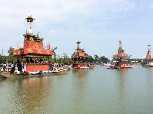 尾張津島天王祭、車楽舟（だんじりぶね）、7月の夏の祭り、愛知県津島市の観光・撮影スポットの画像と写真