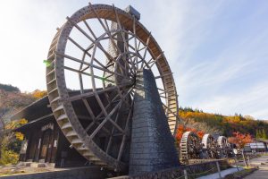 飛騨そばの里、五輪水車、紅葉、岐阜県高山市荘川町の観光・撮影スポットの画像と写真