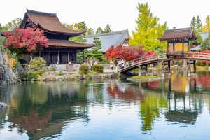 虎渓山永保寺、紅葉、11月秋、岐阜県多治見市の観光・撮影スポットの画像と写真