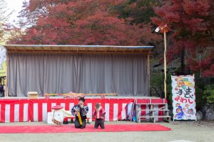 香嵐渓、もみじ祭り、紅葉、秋11月、愛知県豊田市足助町の観光・撮影スポットの画像と写真