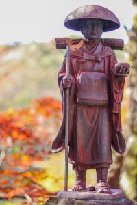 寂光院、紅葉、11月秋、愛知県犬山市の観光・撮影スポットの画像と写真