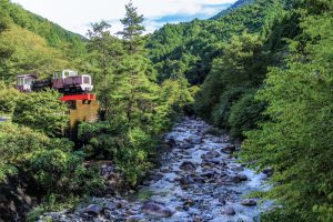 夕森公園、竜神の滝、9月、岐阜県中津川市の観光・撮影スポットの画像と写真