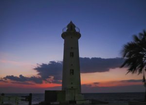 野間灯台、夕日、愛知県知多郡の観光・撮影スポットの画像と写真