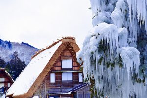 白川郷合掌造り集落、雪景色、2月冬、岐阜県大野郡の観光・撮影スポットの画像と写真
