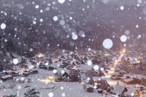 白川郷合掌造り集落、雪景色、2月冬、岐阜県大野郡の観光・撮影スポットの画像と写真