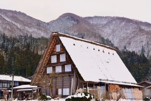 白川郷合掌造り集落、雪景色、2月冬、岐阜県大野郡の観光・撮影スポットの画像と写真