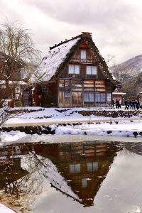 白川郷合掌造り集落、雪景色、2月冬、岐阜県大野郡の観光・撮影スポットの画像と写真