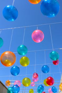 星が丘テラス、フローティングバブルス、 3月春、名古屋市千種区の観光・撮影スポットの画像と写真