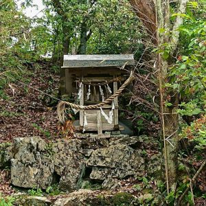 大桑城跡、古城山、６月夏、岐阜県山県市の観光・撮影スポットの画像と写真
