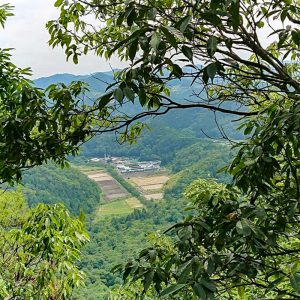 大桑城跡、古城山、６月夏、岐阜県山県市の観光・撮影スポットの画像と写真
