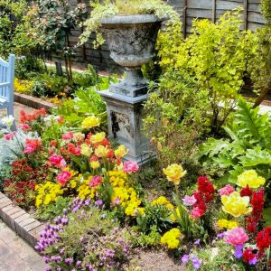フローラルガーデンよさみ、4月の春の花、愛知県刈谷市の観光・撮影スポットの画像と写真