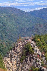御在所ロープウェイ、紅葉、11月秋、三重県三重郡の観光・撮影スポットの名所