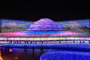 なばなの里、イルミネーション、12月冬、三重県桑名市の観光・撮影スポットの画像と写真なばなの里、イルミネーション、12月冬、三重県桑名市の観光・撮影スポットの画像と写真