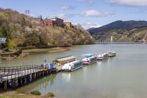 恵那峡さざなみ公園、つつじ、4月春の花、岐阜県恵那市の観光・撮影スポットの名所