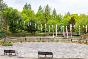 小牧市民四季の森、こいのぼり、3月春の花、愛知県小牧市の観光・撮影スポットの画像と写真