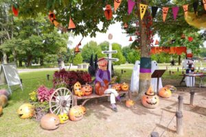 138タワーパーク、ハロウィン、ツインアーチ138、10月の秋の花、愛知県一宮市の観光・撮影スポットの画像と写真