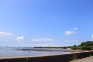 佐久島、空と海、アートの島、愛知県西尾市佐久島の観光・撮影スポットの画像と写真