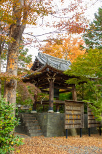 大森寺、紅葉、11月の秋、名古屋市守山区の観光・撮影スポットの名所